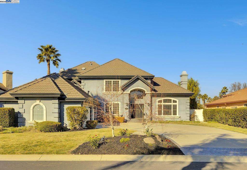 5771 Gateway Ct - Photo 1