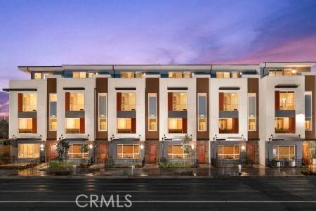 1810 E. 1st Street - Photo 1