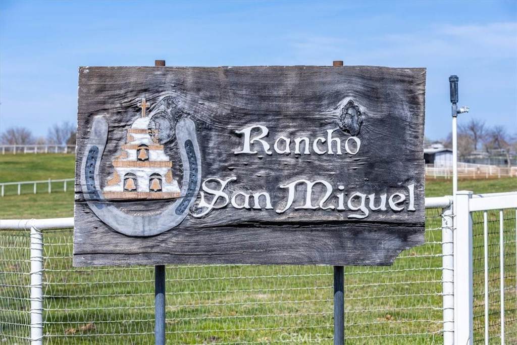 1740 10th Street - Photo 1