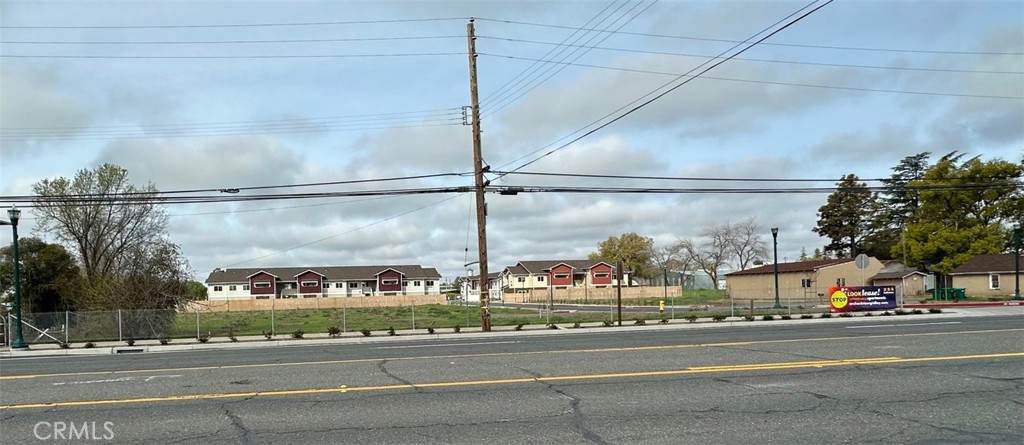 1425 Hwy 99 - Photo 1
