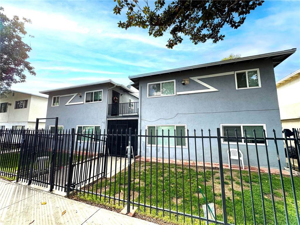 421 Rose Street - Photo 1