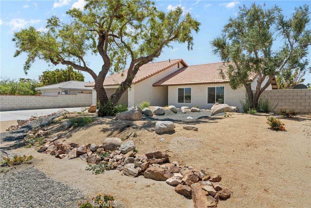 67305 Verona Road - Photo 1
