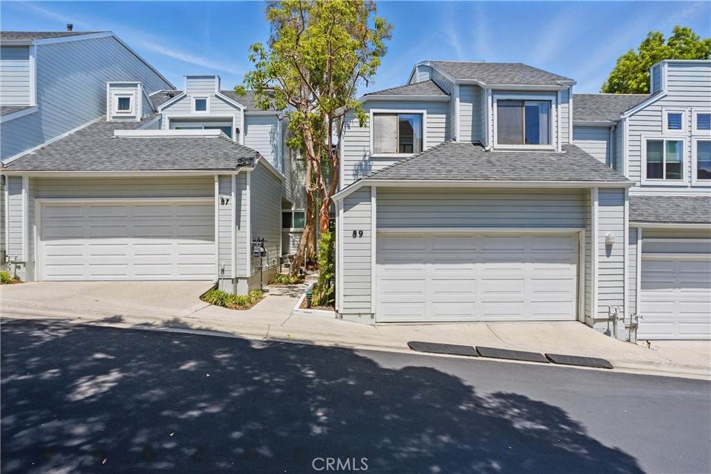 1150 Capitol Drive - Photo 1