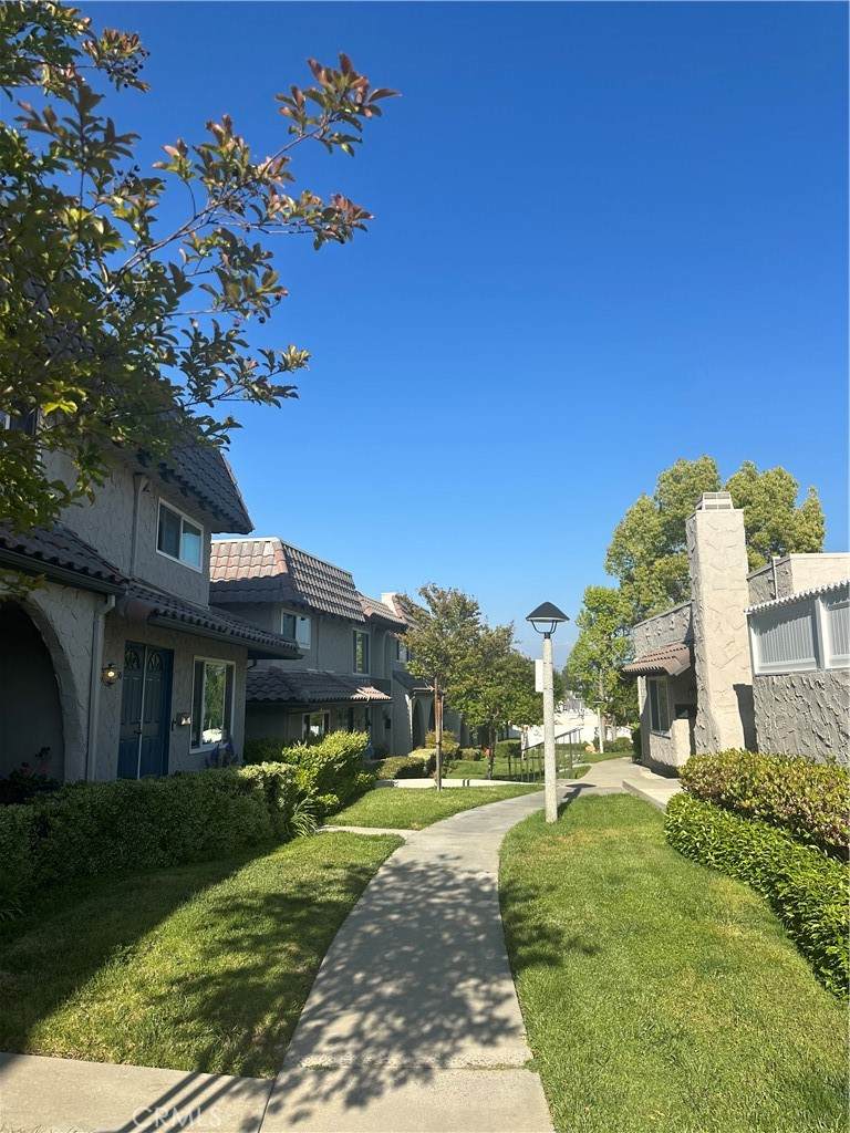 25260 Avenida Dorena - Photo 1