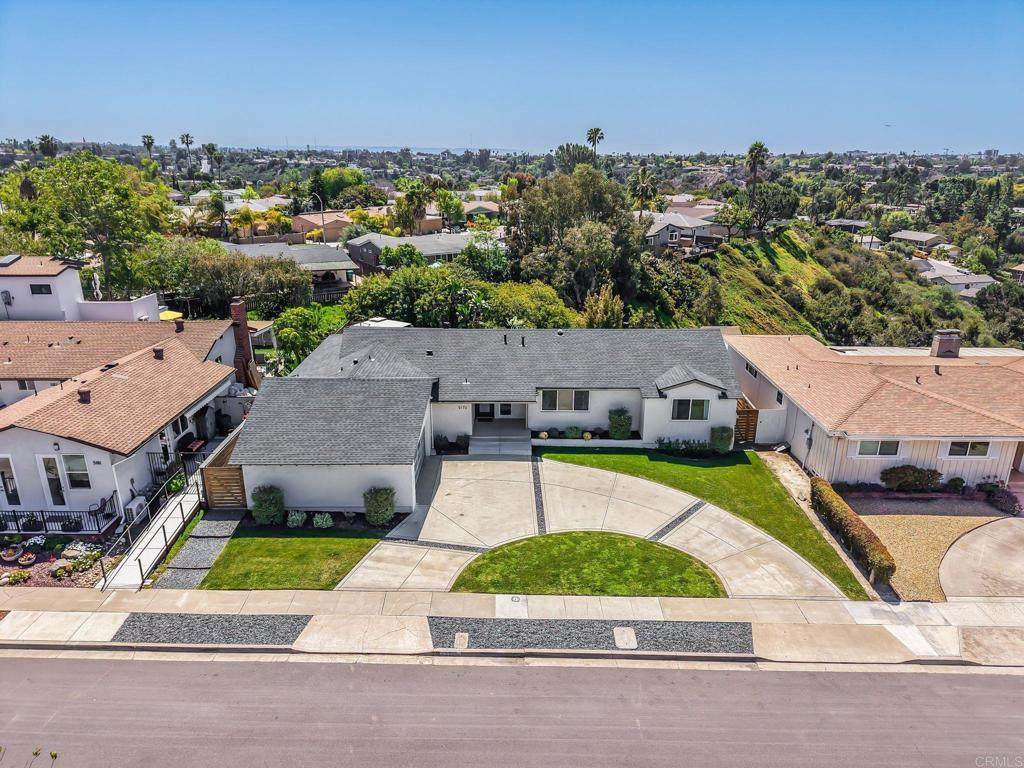 https://bt-photos.global.ssl.fastly.net/socal/orig_boomver_2_374342566-2.jpg