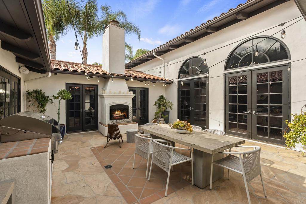 https://bt-photos.global.ssl.fastly.net/socal/orig_boomver_2_374346796-2.jpg