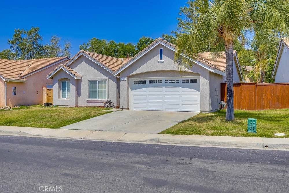 731 Balsam Way - Photo 1