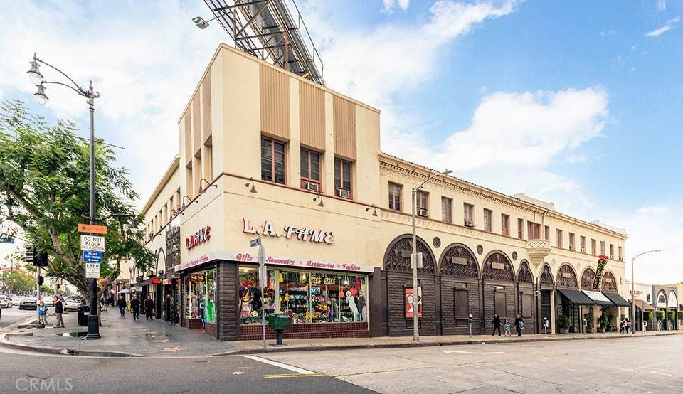 6646 Hollywood Boulevard - Photo 1