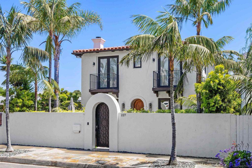 227 Neptune Ave - Photo 1