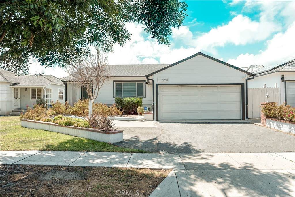 5253 Deeboyar - Photo 1