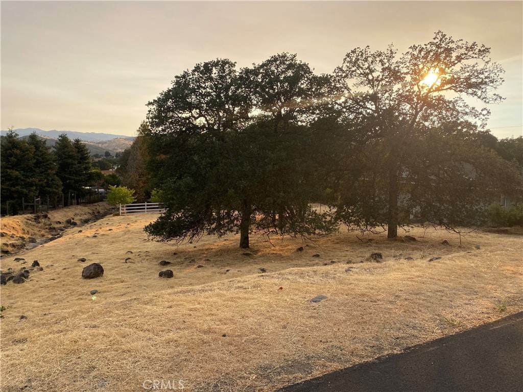18765 Oak Grove Road - Photo 1