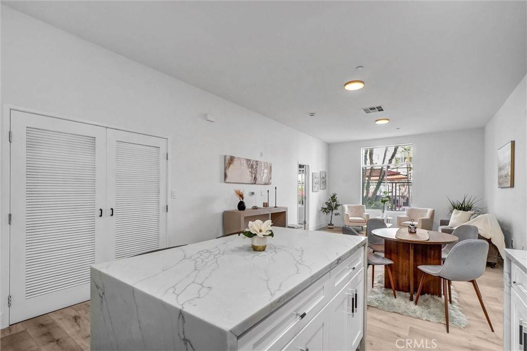 435 Center Street Promenade - Photo 1