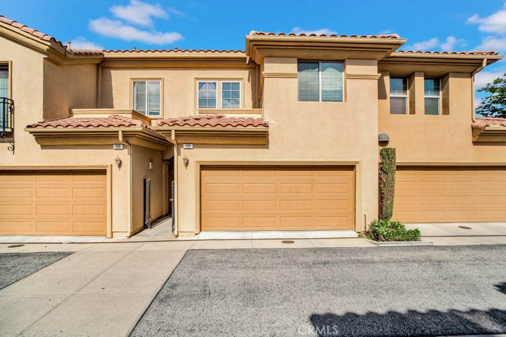 1440 Patricia Avenue - Photo 1