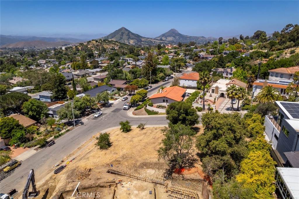 1636 Encino Ct - Photo 1