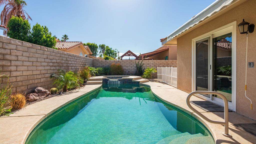 78901 Runaway Bay Drive - Photo 1