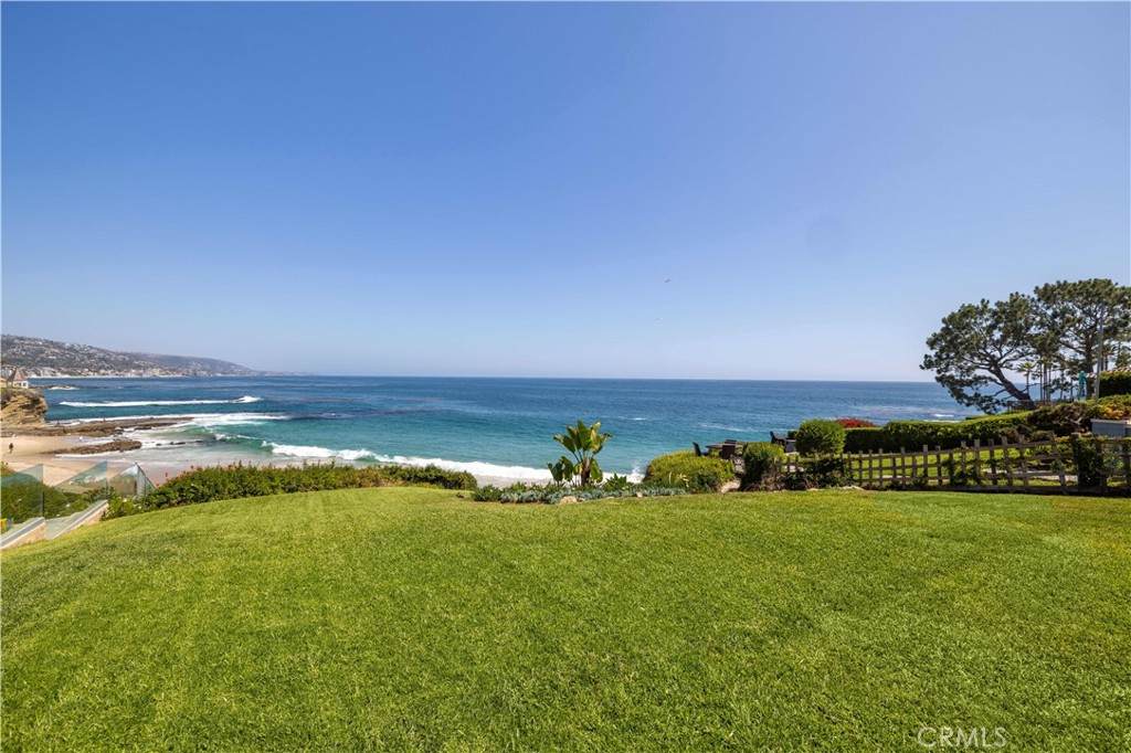 1041 Marine Drive - Photo 1