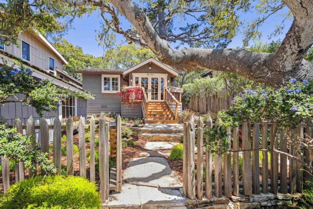 0 Lopez 8Ne Of 4th Avenue - Photo 1