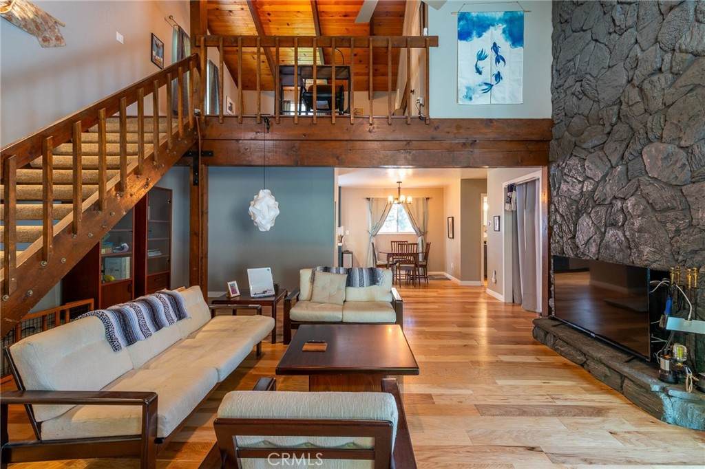 31045 Valley Oak Drive - Photo 1