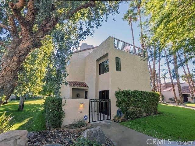 316 Forest Hills Drive - Photo 1