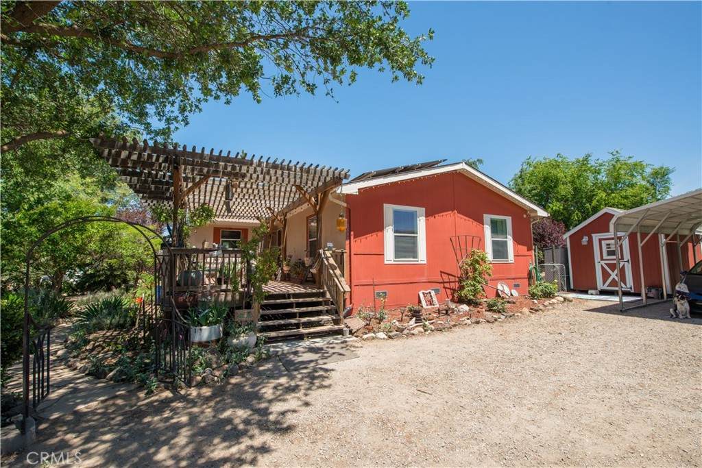 9892 River Road - Photo 1