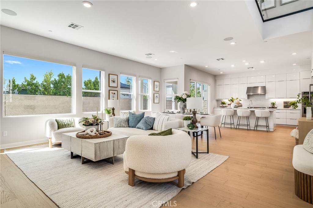 301 Brackens - Photo 1