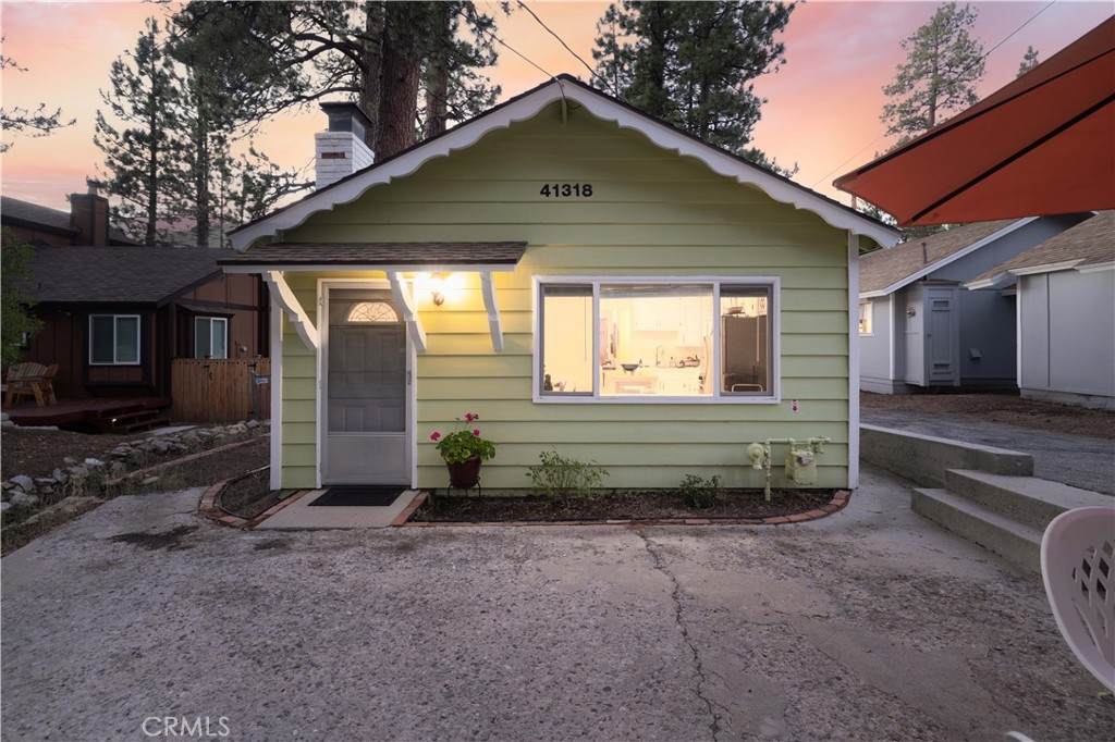 41318 Oak Street - Photo 1