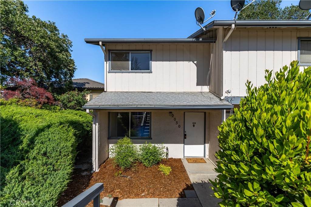2030 Pine Street - Photo 1