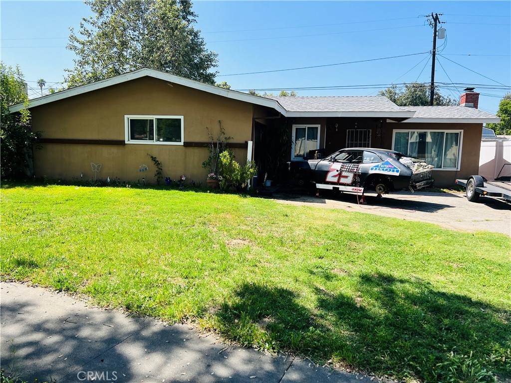 122 Pioneer Avenue - Photo 1