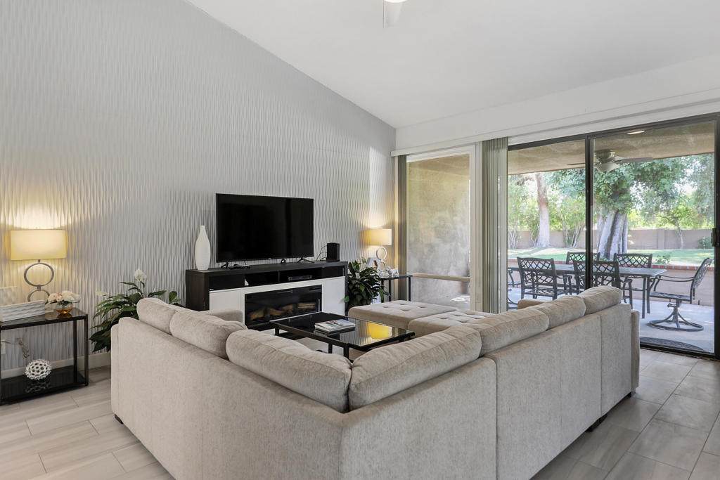 5 Majorca Drive - Photo 1