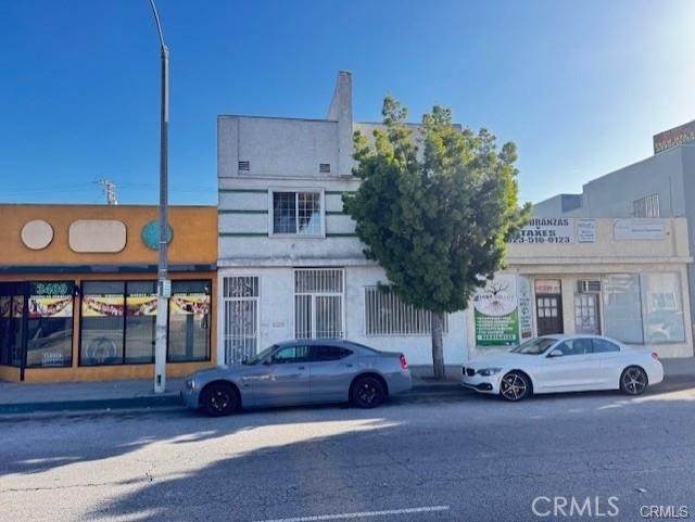3413 Beverly Boulevard - Photo 1