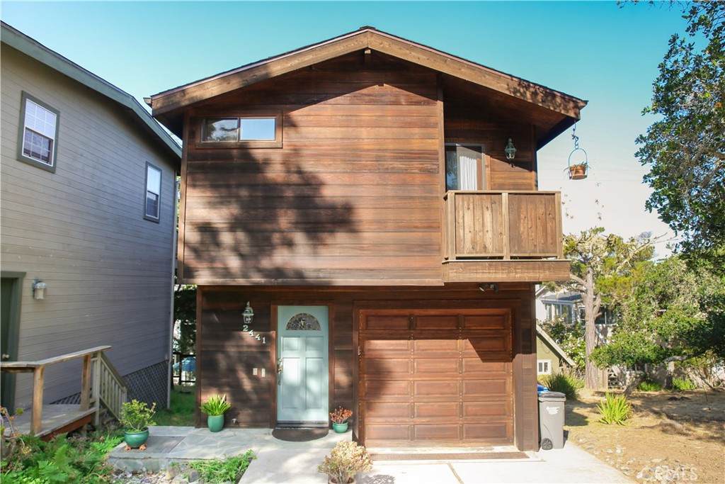 2441 Alban Place - Photo 1