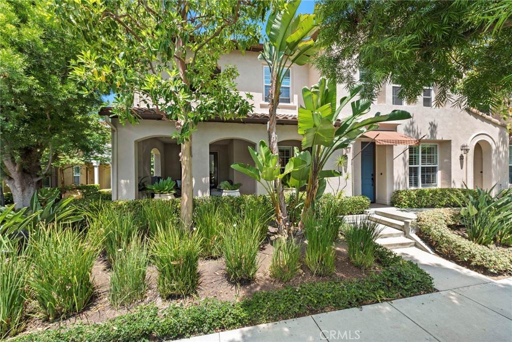 85 Reunion - Photo 1