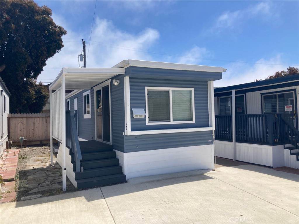 1105 Morro Avenue - Photo 1