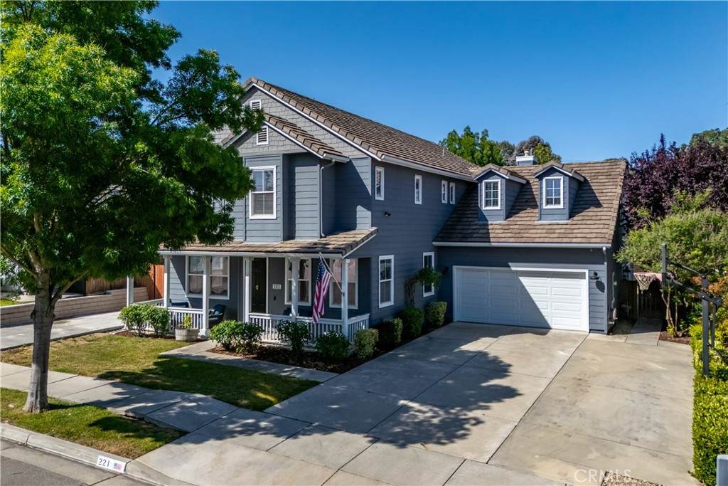 221 Silver Oak Drive - Photo 1