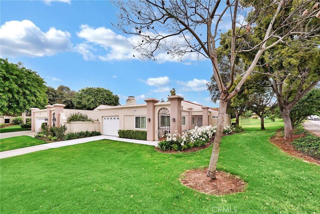 5509 Paseo Del Lago - Photo 1