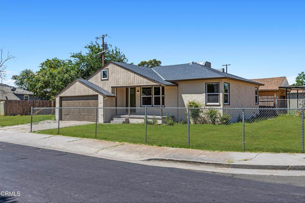 2121 Scribner Street - Photo 1