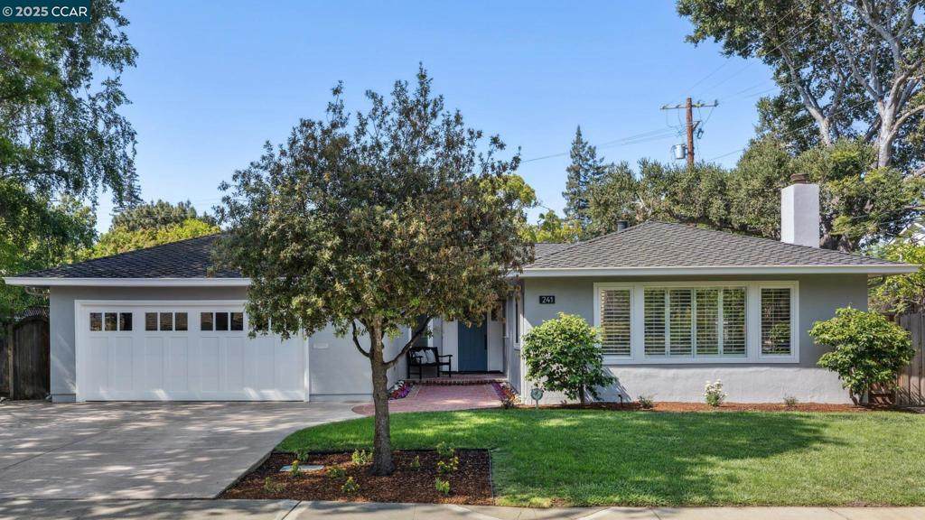241 Creek Dr - Photo 1
