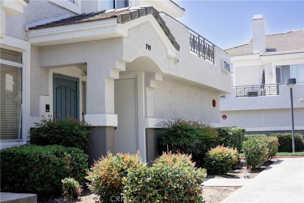 https://bt-photos.global.ssl.fastly.net/socal/orig_boomver_2_374544687-2.jpg