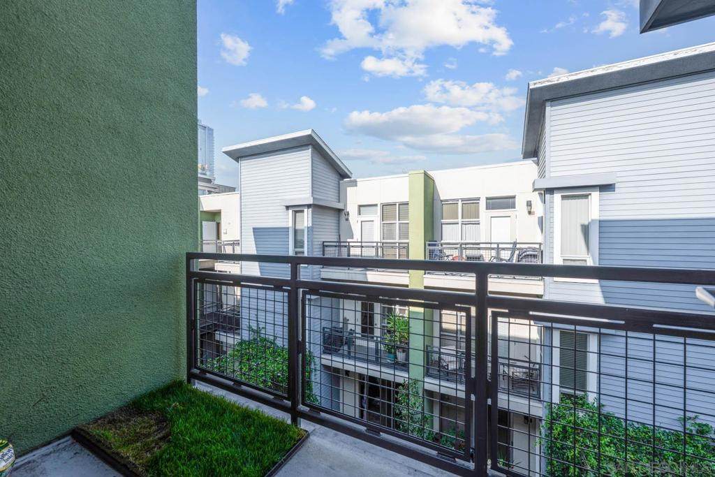 777 6Th Ave - Photo 1