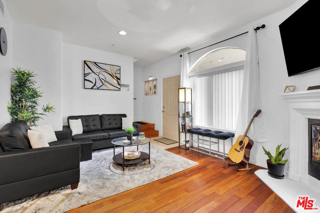 7124 Woodman Avenue - Photo 1