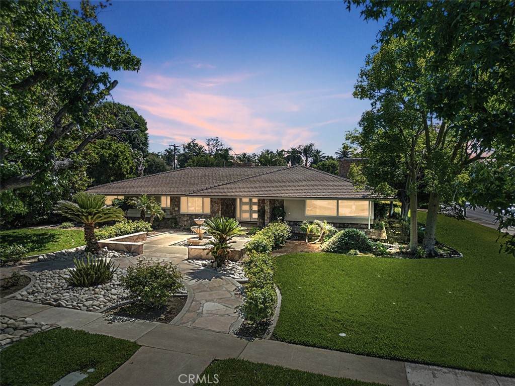 1604 Laurel Avenue - Photo 1