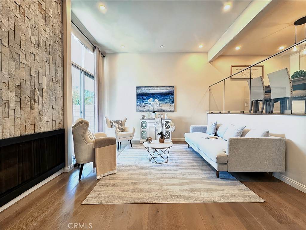 4723 La Villa Marina - Photo 1