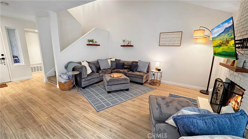 1497 Chaparral Way - Photo 1