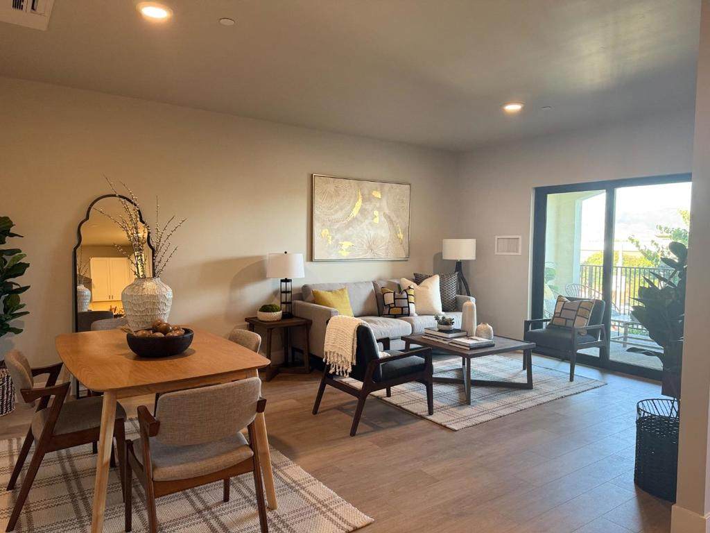 400 San Benito Street - Photo 1