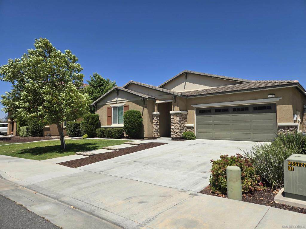 31818 Ruxton Street - Photo 1