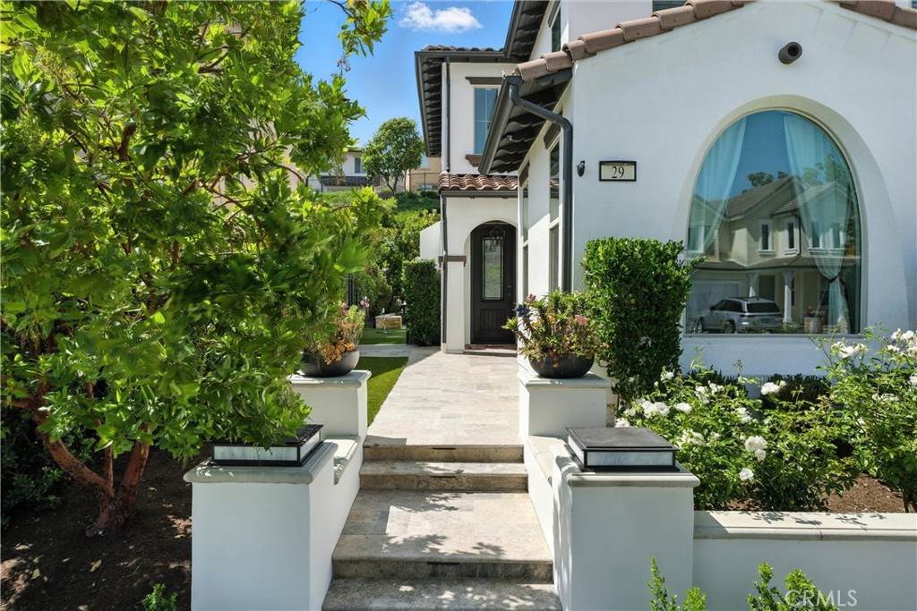 29 Lucido Street - Photo 1