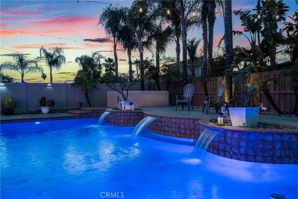29248 Oakmont Court - Photo 1