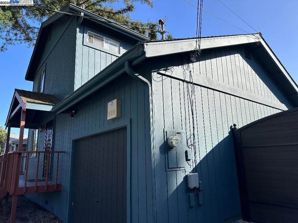 8065 Earl St - Photo 1
