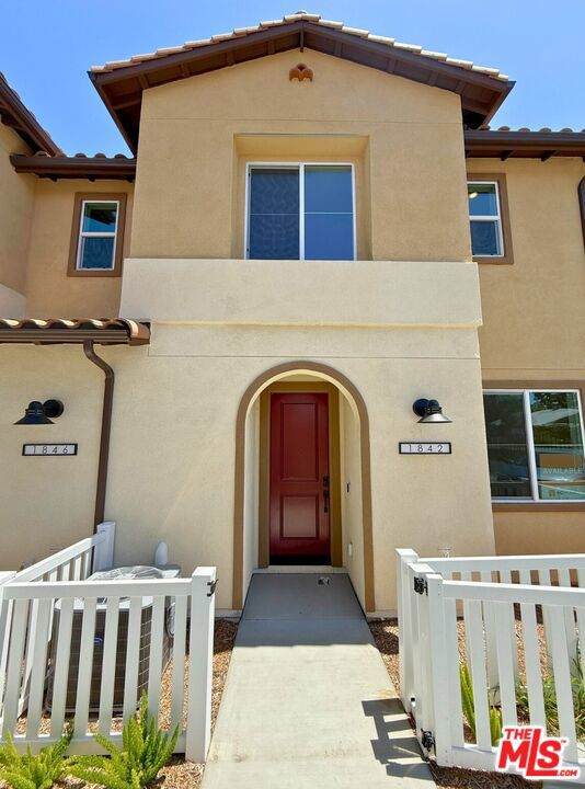 1842 Merced Avenue - Photo 1