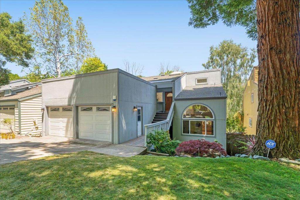 334 Lee Street - Photo 1